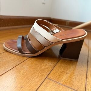 Lucky Brand Bazza Brown Leather Strappy Sandals Block Heels Women’s Size 9